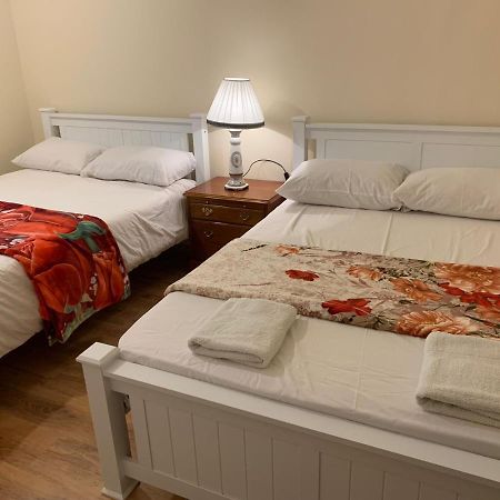 Two Bed Holiday Apartment Londyn Zewnętrze zdjęcie